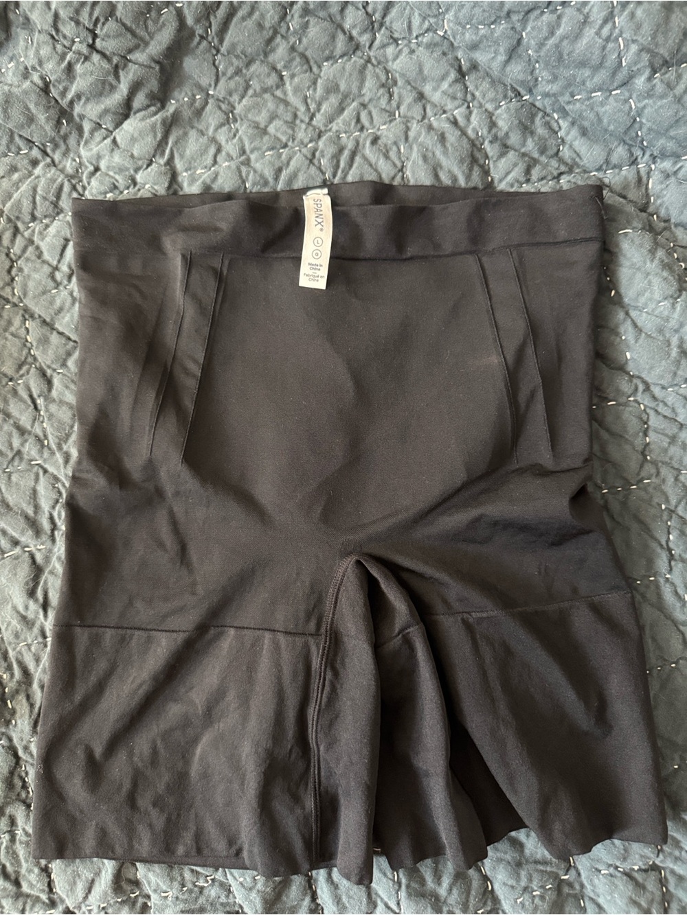 Black SPANX SPANXsculpt OnCore Mid-Thigh Shapewear